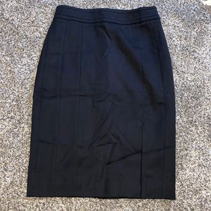 Like new White House black market pencil skirt.